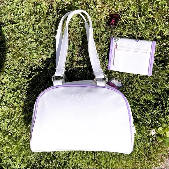 SOLD Playboy Purse + Wallet Set - Picture 2 of 3